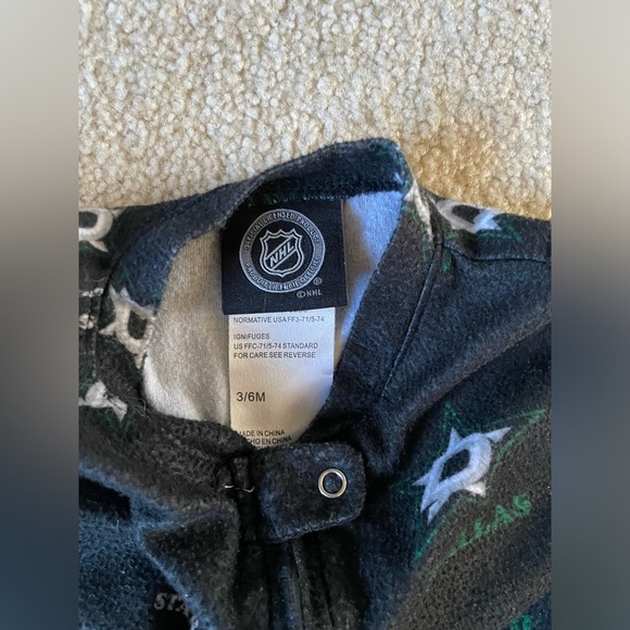 Dallas Stars Fleece Footed Onesie - Picture 2 of 2
